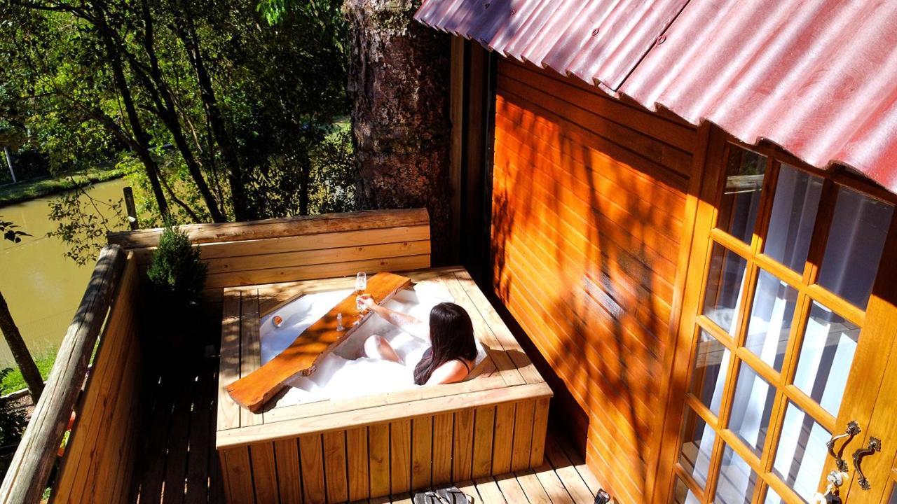 Casa Na Arvore Com Hidro, Piscina, Trilha, Cavalo Бенту-Гонсалвис Экстерьер фото